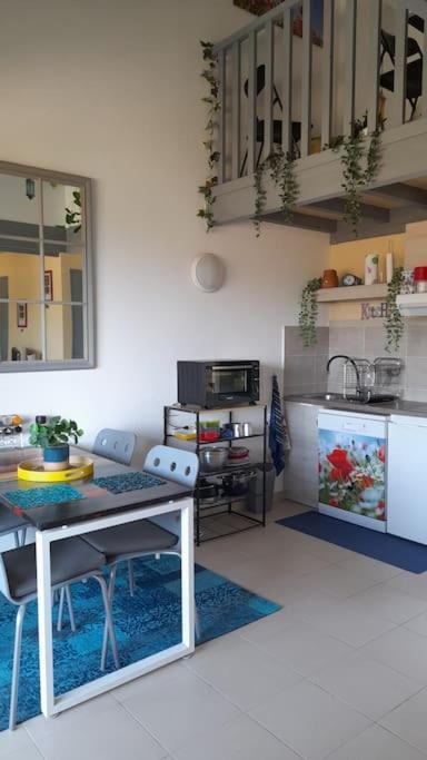 Coquet Duplex En Residence Avec Piscine La Croix-Valmer Esterno foto